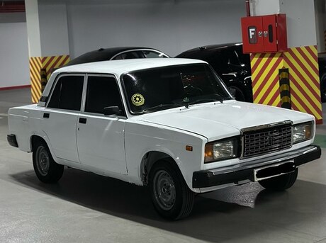 LADA (VAZ) 2107 2004