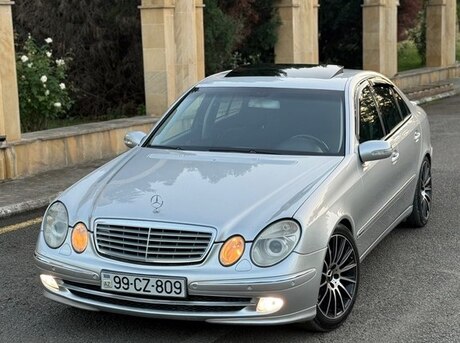 Mercedes E 240 2002