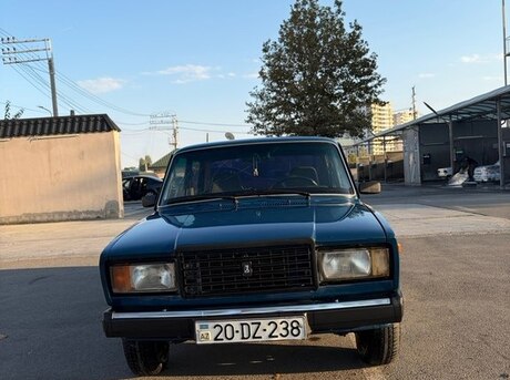 LADA (VAZ) 2107 2004