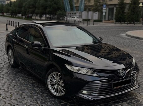 Toyota Camry 2020