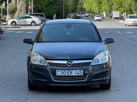 Opel Astra 2008