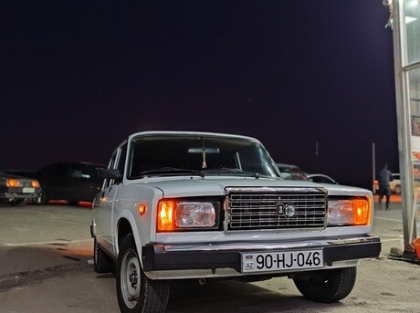 LADA (VAZ) 2107 2010