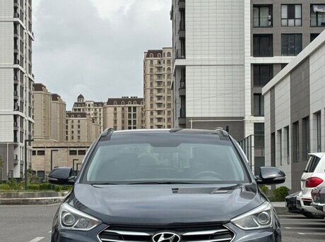 Hyundai Santa Fe 2015