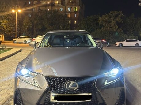 Lexus IS 300 2017