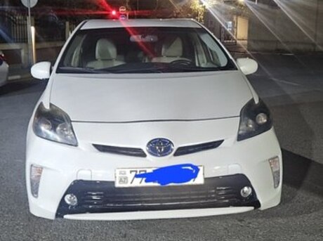 Toyota Prius 2012