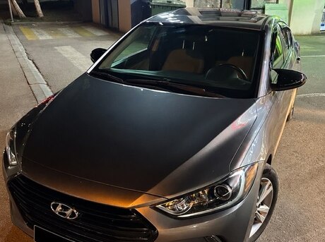 Hyundai Elantra 2018