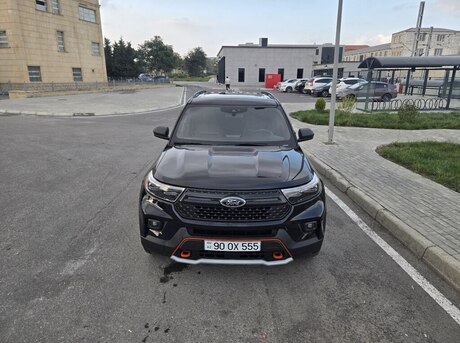 Ford Explorer 2023