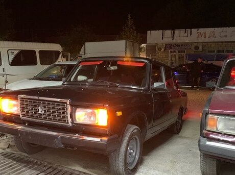LADA (VAZ) 2107 2010