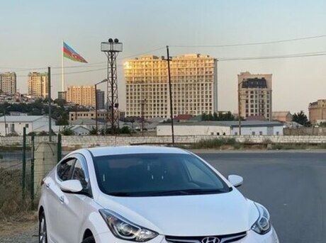 Hyundai Avante 2015