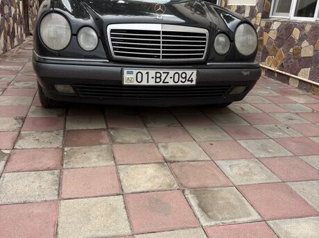 Mercedes E 220 1998