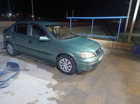 Opel Astra 1998