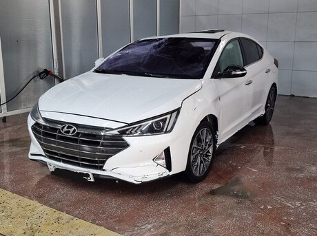 Hyundai Elantra 2019