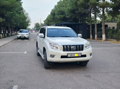 Toyota Land Cruiser Prado 2012
