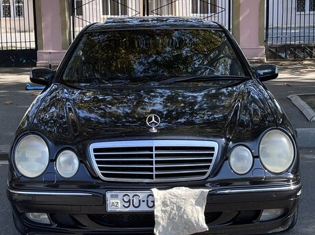 Mercedes E 320 2001