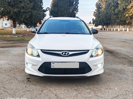 Hyundai i30 2012