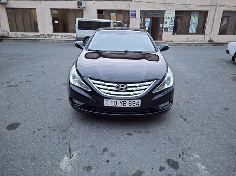 Hyundai Sonata 2012
