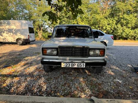 LADA (VAZ) 2107 2005