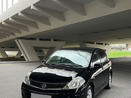 Nissan Tiida 2010