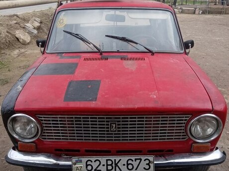 LADA (VAZ) 21011 1983
