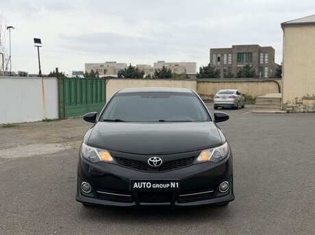 Toyota Camry 2014