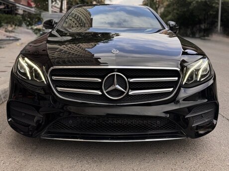 Mercedes E 300 2019