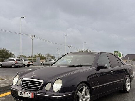 Mercedes E 270 2000
