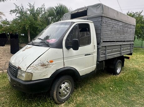 GAZ 33021 1998
