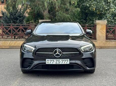 Mercedes E 300 e 2022