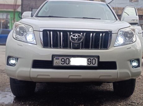 Toyota Land Cruiser Prado 2012