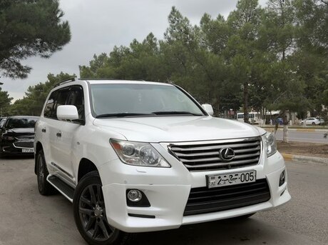Lexus LX 570 2011