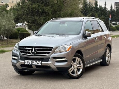 Mercedes ML 350 4MATIC 2011