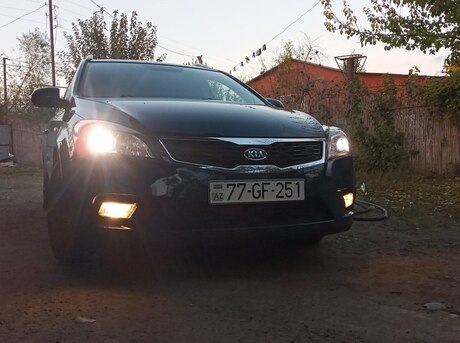 Kia  2010