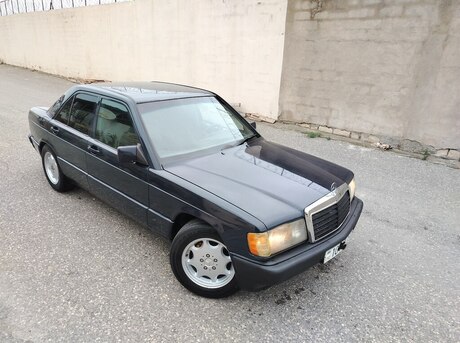 Mercedes 190 1993