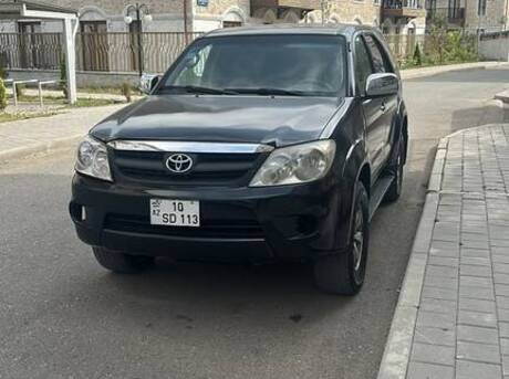 Toyota Fortuner 2007