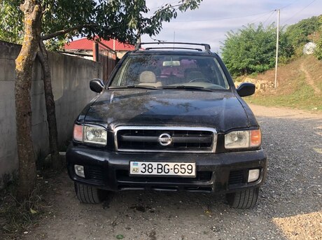 Nissan Pathfinder 2004