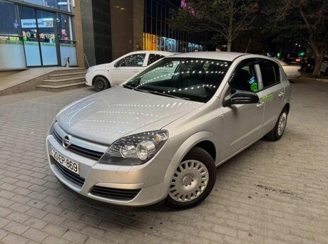 Opel Astra 2004