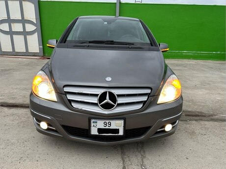 Mercedes B 170 2010