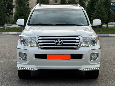 Toyota Land Cruiser 2012