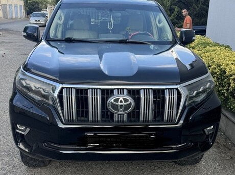 Toyota Land Cruiser Prado 2014