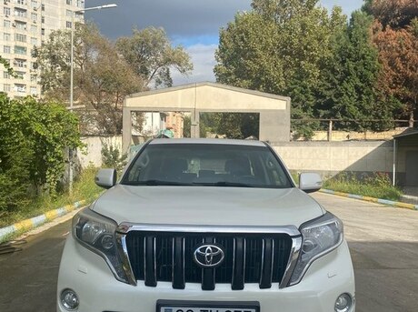 Toyota Land Cruiser Prado 2013