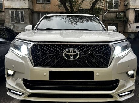 Toyota Land Cruiser Prado 2010