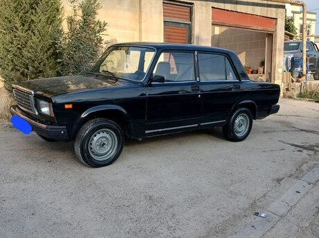 LADA (VAZ) 2107 2011