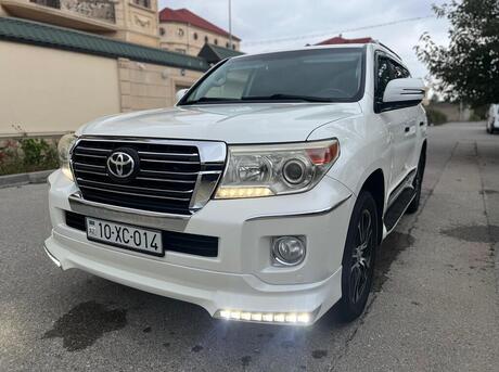 Toyota Land Cruiser 2012