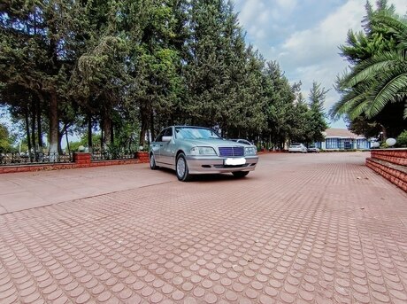 Mercedes C 220 2000