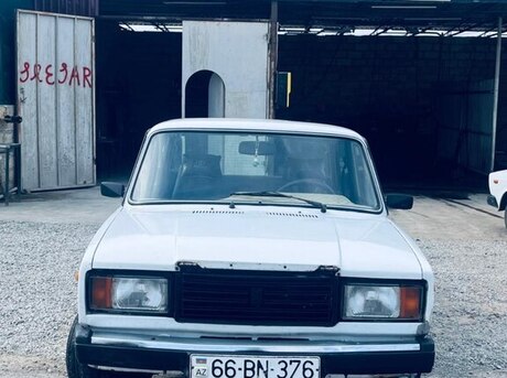 LADA (VAZ) 2107 1990