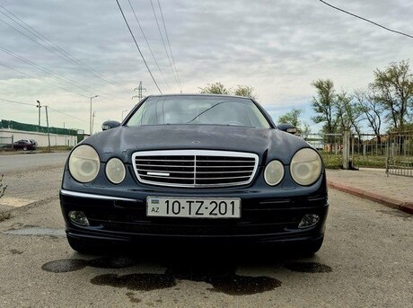 Mercedes E 240 2002
