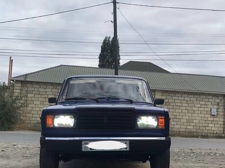 LADA (VAZ) 2107 2001