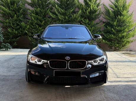 BMW 328 2015