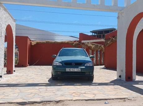 Opel Astra 1998
