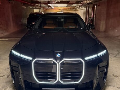 BMW  2026